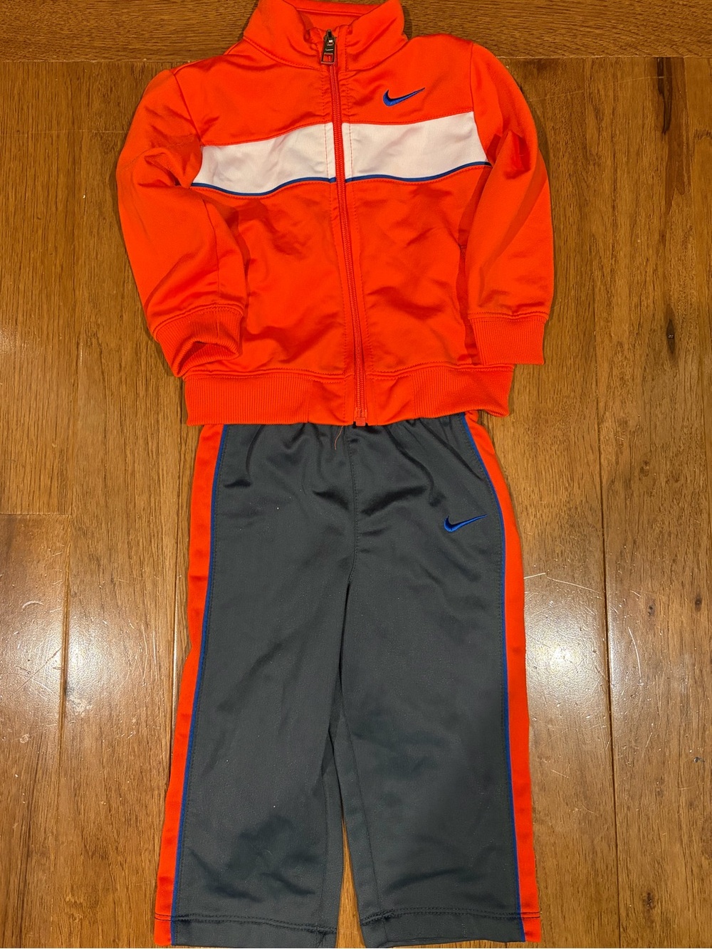 Nike Kids Orange and Gray Sweatpants Jogger Set with Blue Accents